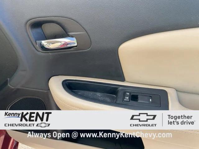 used 2014 Chrysler 200 car, priced at $7,491