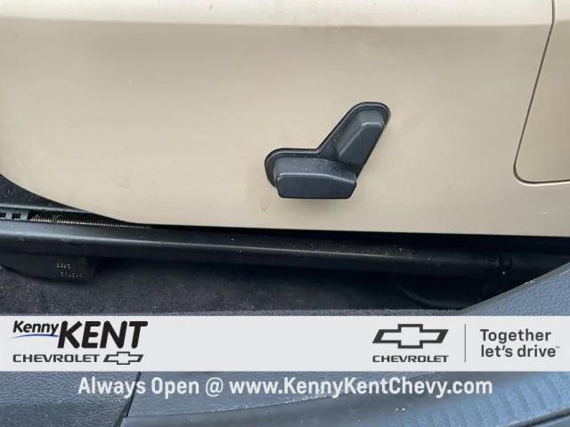 used 2014 Chrysler 200 car, priced at $7,491