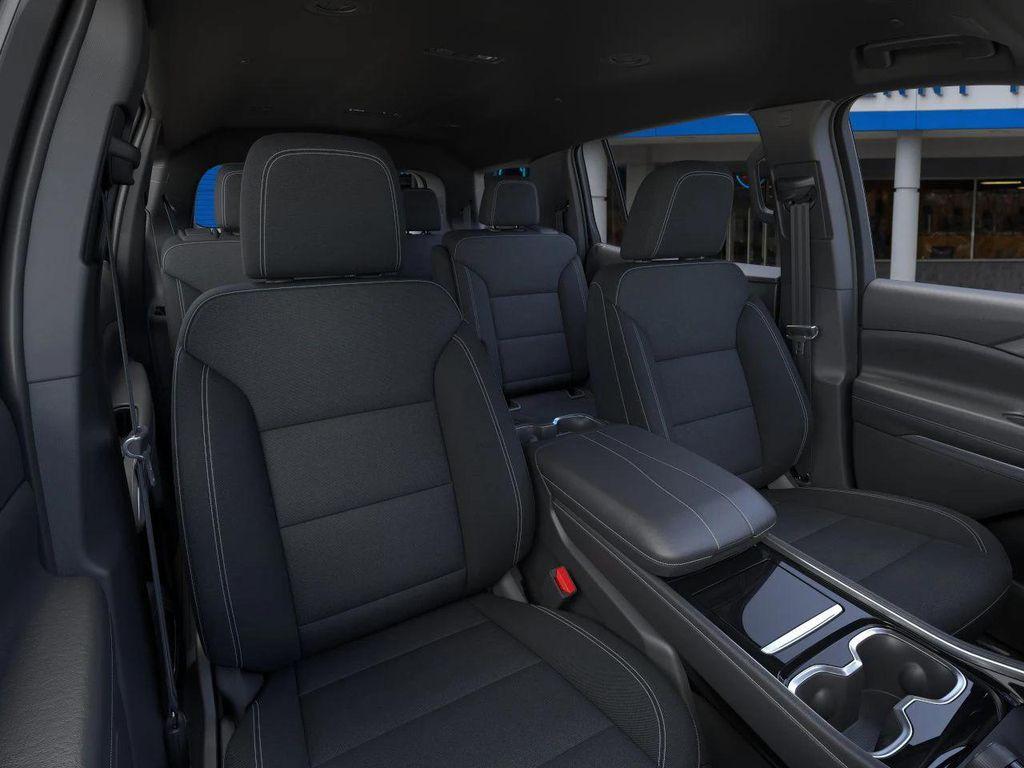 new 2026 Chevrolet Traverse car, priced at $39,235