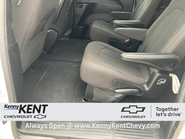 used 2023 Chrysler Pacifica car, priced at $27,336
