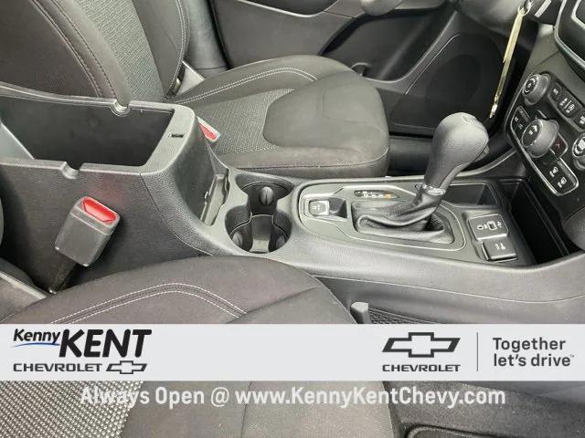 used 2020 Jeep Cherokee car, priced at $17,991