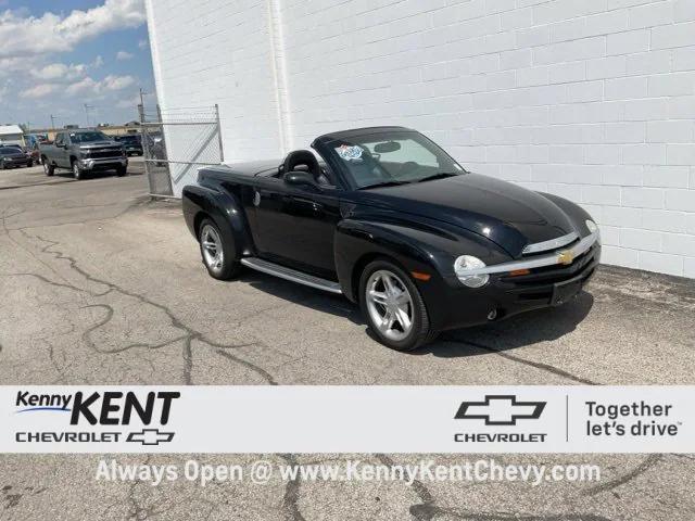 used 2004 Chevrolet SSR car, priced at $21,996