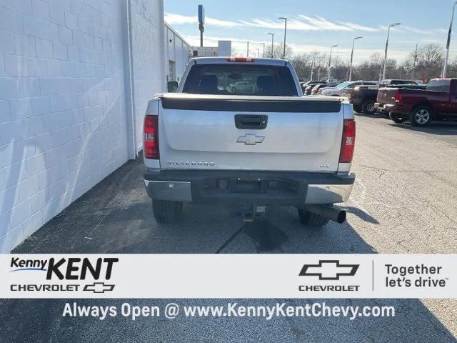 used 2013 Chevrolet Silverado 2500 car, priced at $23,996