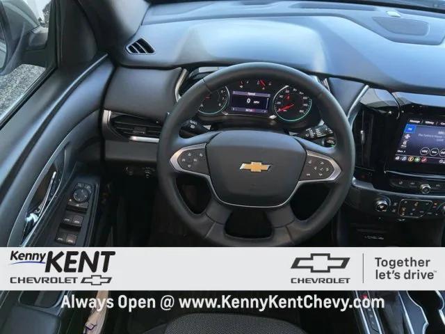 used 2023 Chevrolet Traverse car, priced at $30,355