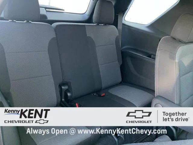 used 2023 Chevrolet Traverse car, priced at $30,355