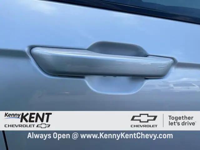 used 2022 Jeep Grand Cherokee L car, priced at $30,398