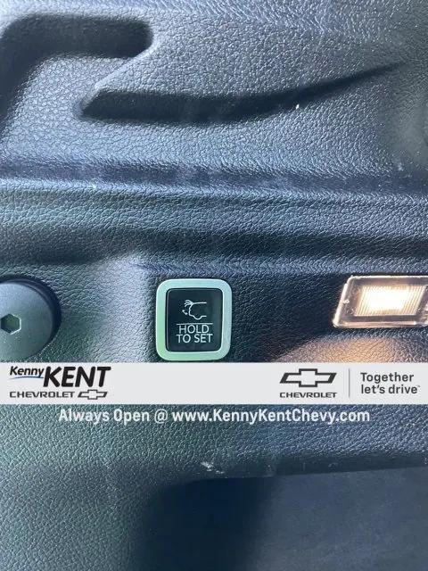 used 2022 Jeep Grand Cherokee L car, priced at $30,398