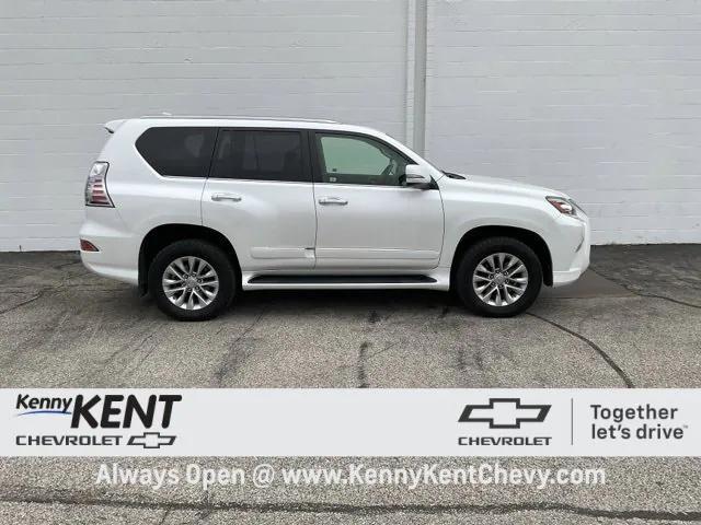 used 2017 Lexus GX 460 car, priced at $23,128