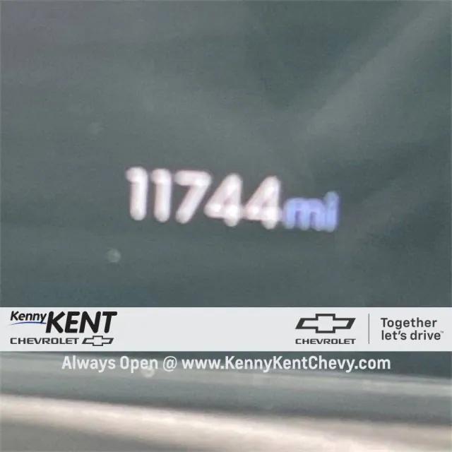 used 2024 Chevrolet TrailBlazer car, priced at $25,991