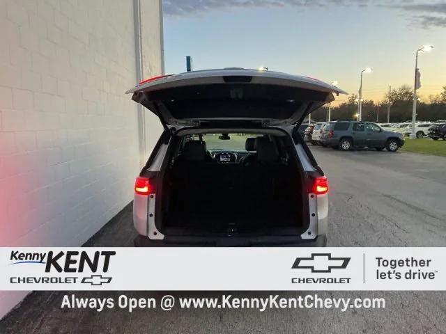 used 2021 Chevrolet Traverse car, priced at $20,936