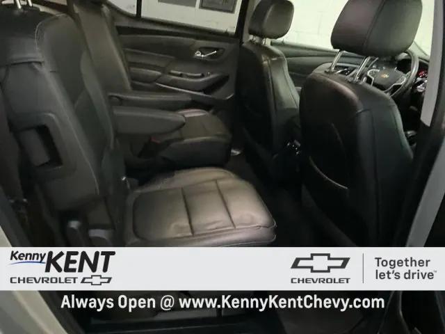 used 2021 Chevrolet Traverse car, priced at $20,936