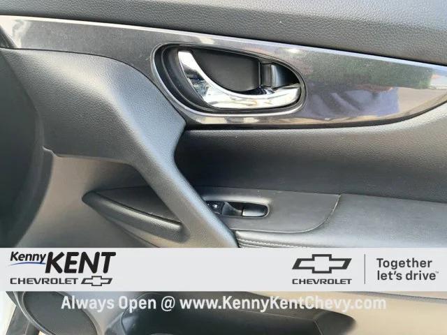 used 2020 Nissan Rogue car, priced at $15,771
