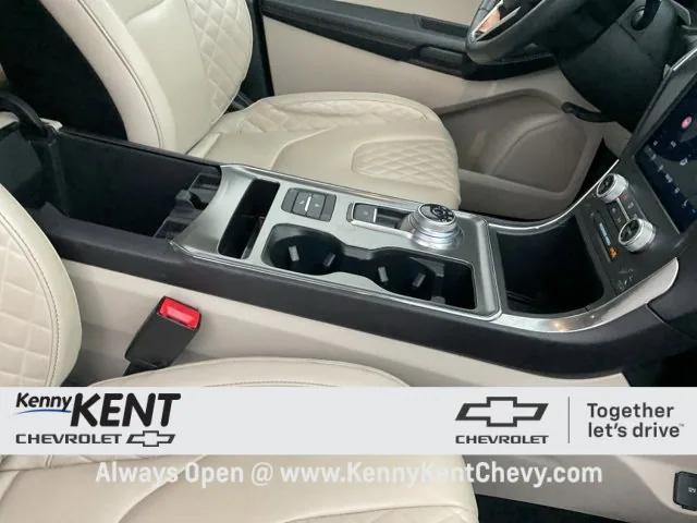 used 2024 Ford Edge car, priced at $26,199