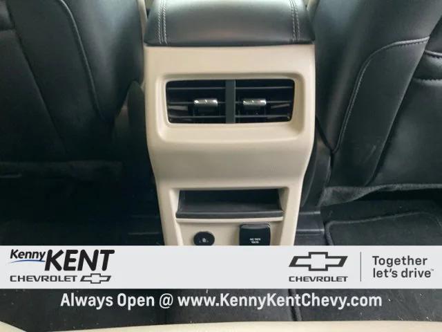 used 2024 Ford Edge car, priced at $26,199