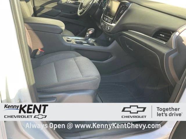 used 2023 Chevrolet Traverse car, priced at $28,795
