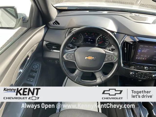 used 2023 Chevrolet Traverse car, priced at $28,795