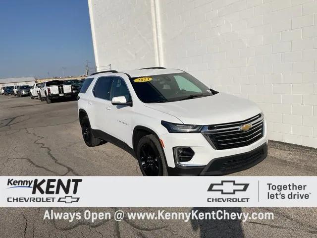 used 2023 Chevrolet Traverse car, priced at $28,795