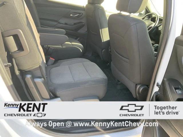 used 2023 Chevrolet Traverse car, priced at $28,795