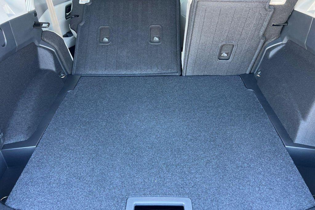 new 2026 Nissan Rogue car, priced at $33,400