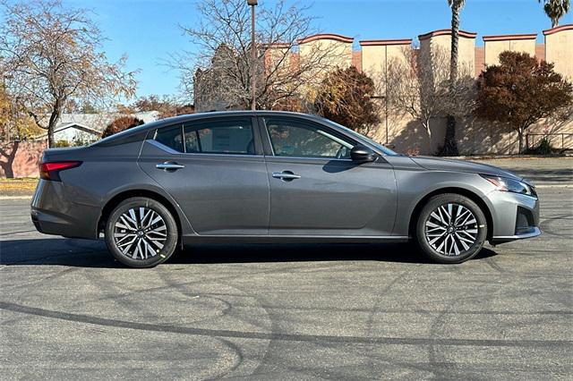 new 2025 Nissan Altima car, priced at $28,130