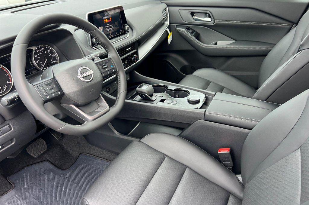 new 2026 Nissan Rogue car, priced at $33,100