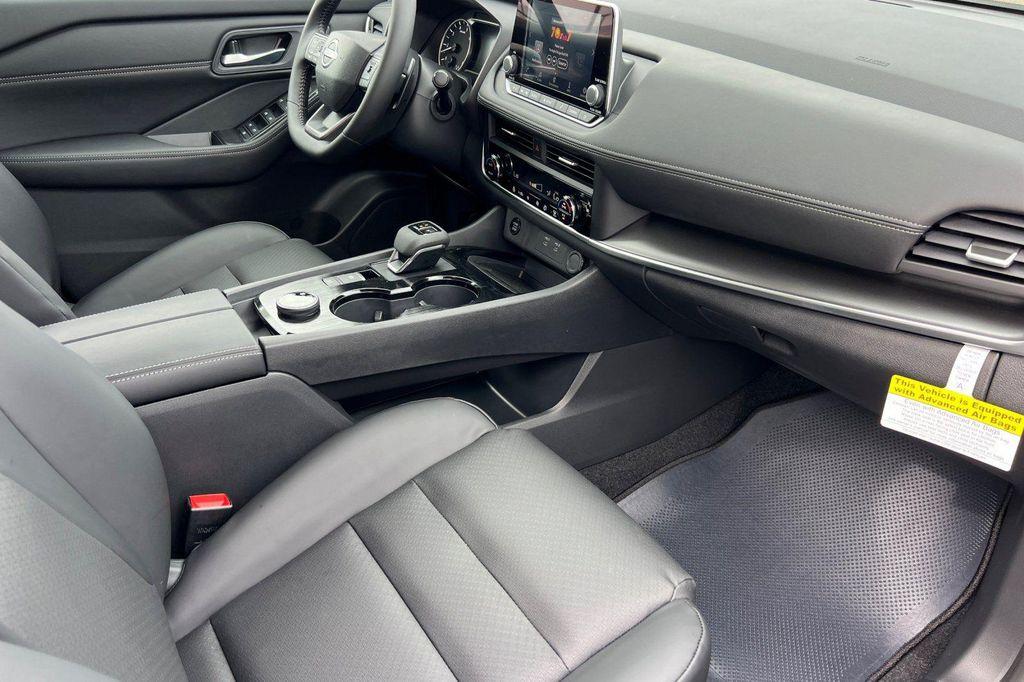 new 2026 Nissan Rogue car, priced at $33,100