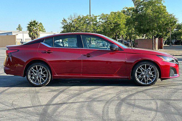 new 2024 Nissan Altima car, priced at $37,725
