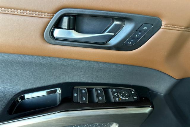 new 2025 Nissan Pathfinder car, priced at $46,659