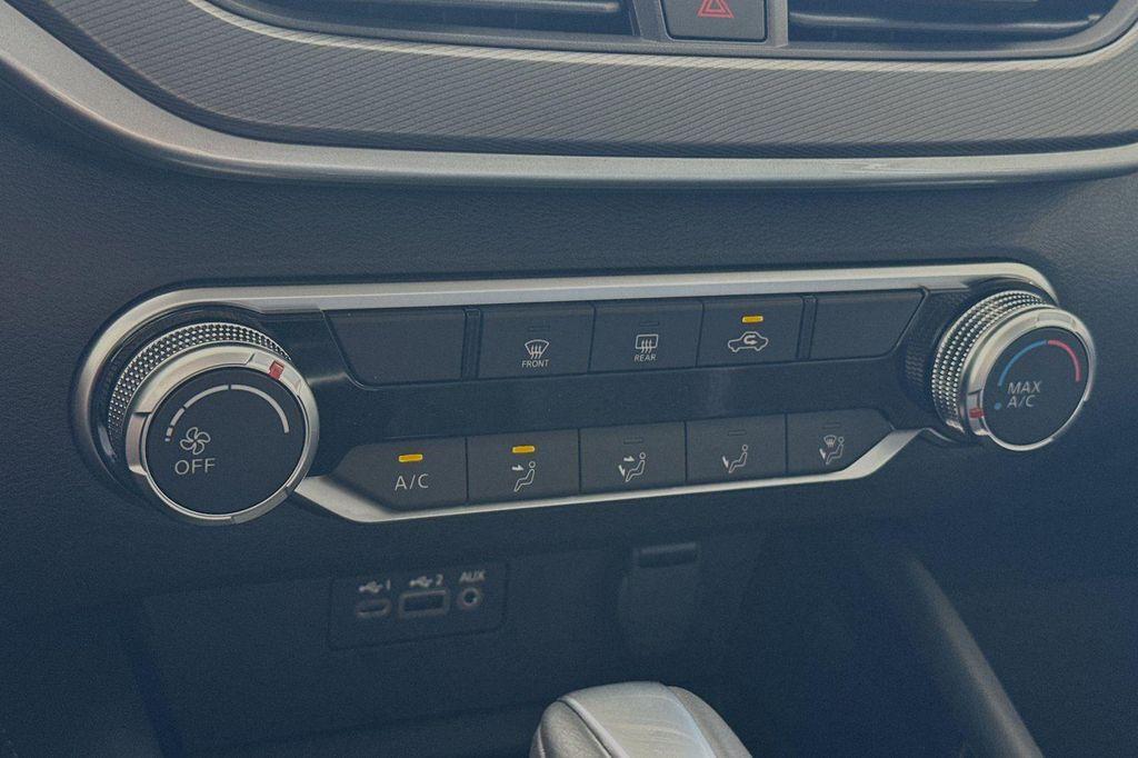 new 2025 Nissan Altima car, priced at $32,112