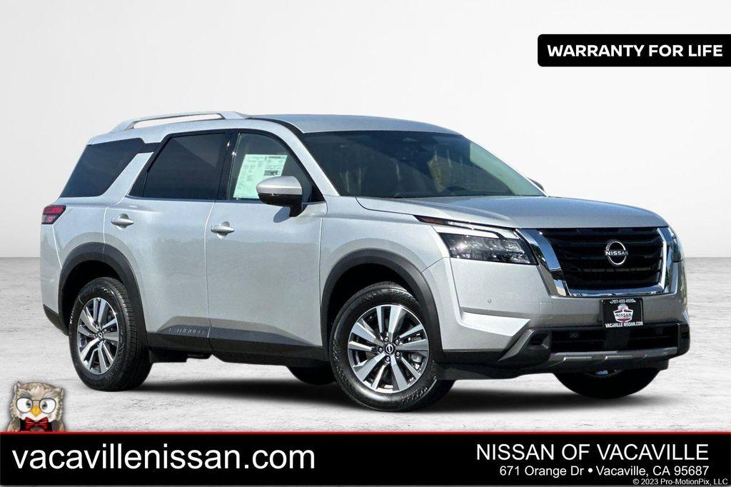 new 2025 Nissan Pathfinder car, priced at $38,632