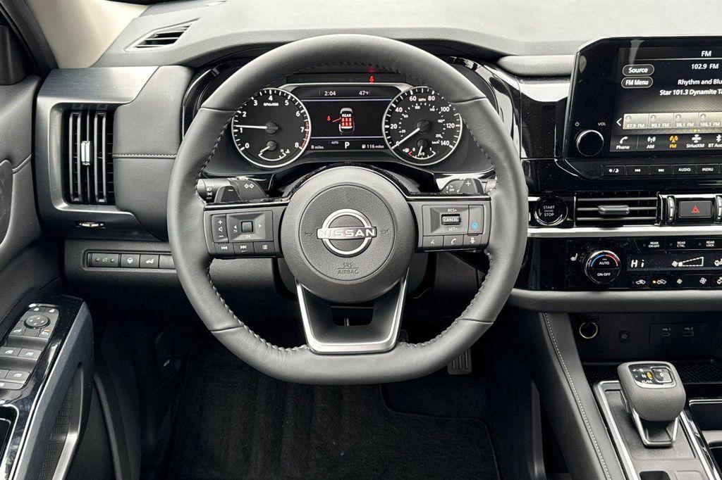 new 2025 Nissan Pathfinder car, priced at $38,632