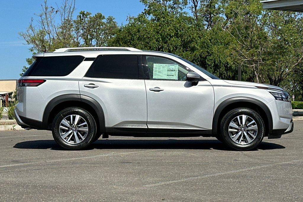 new 2025 Nissan Pathfinder car, priced at $38,632