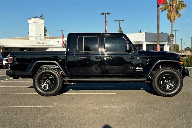 used 2022 Jeep Gladiator car, priced at $32,000