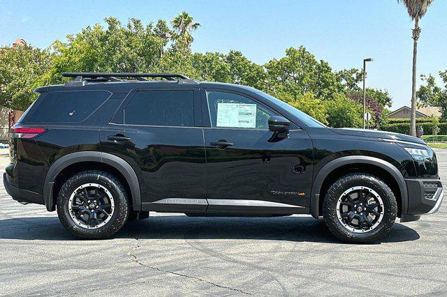 new 2024 Nissan Pathfinder car, priced at $44,950