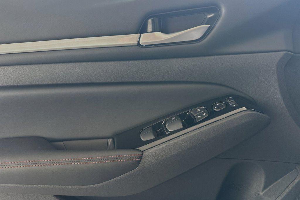 new 2025 Nissan Altima car, priced at $31,708