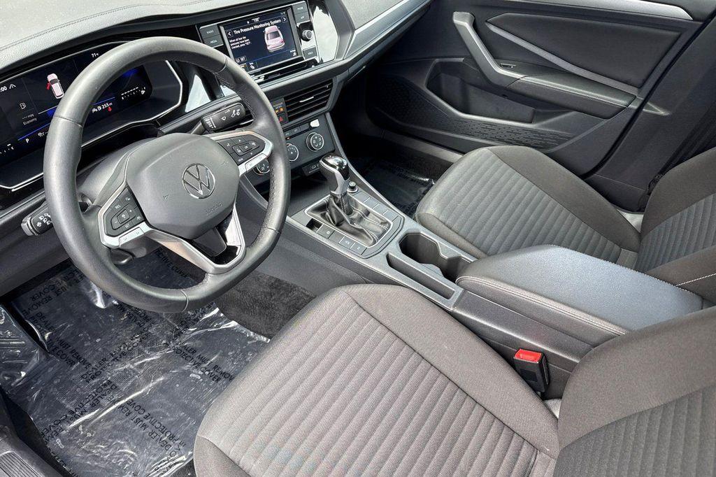 used 2024 Volkswagen Jetta car, priced at $19,900