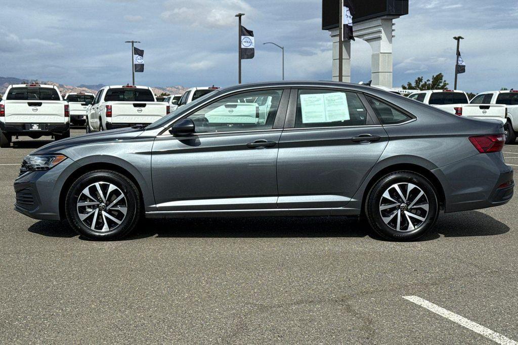 used 2024 Volkswagen Jetta car, priced at $19,900
