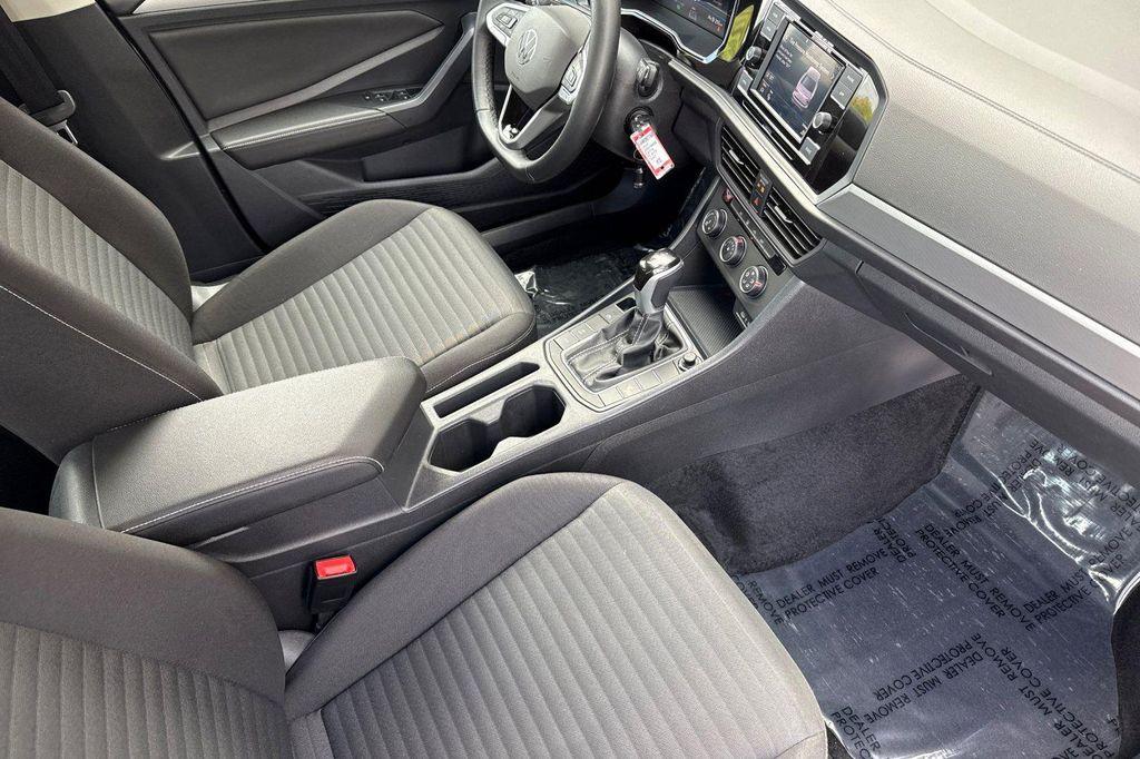used 2024 Volkswagen Jetta car, priced at $19,900