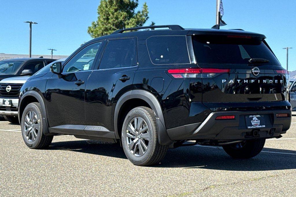 new 2025 Nissan Pathfinder car, priced at $36,322