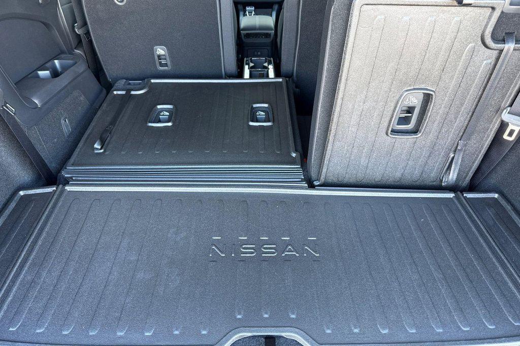 new 2025 Nissan Pathfinder car, priced at $36,322