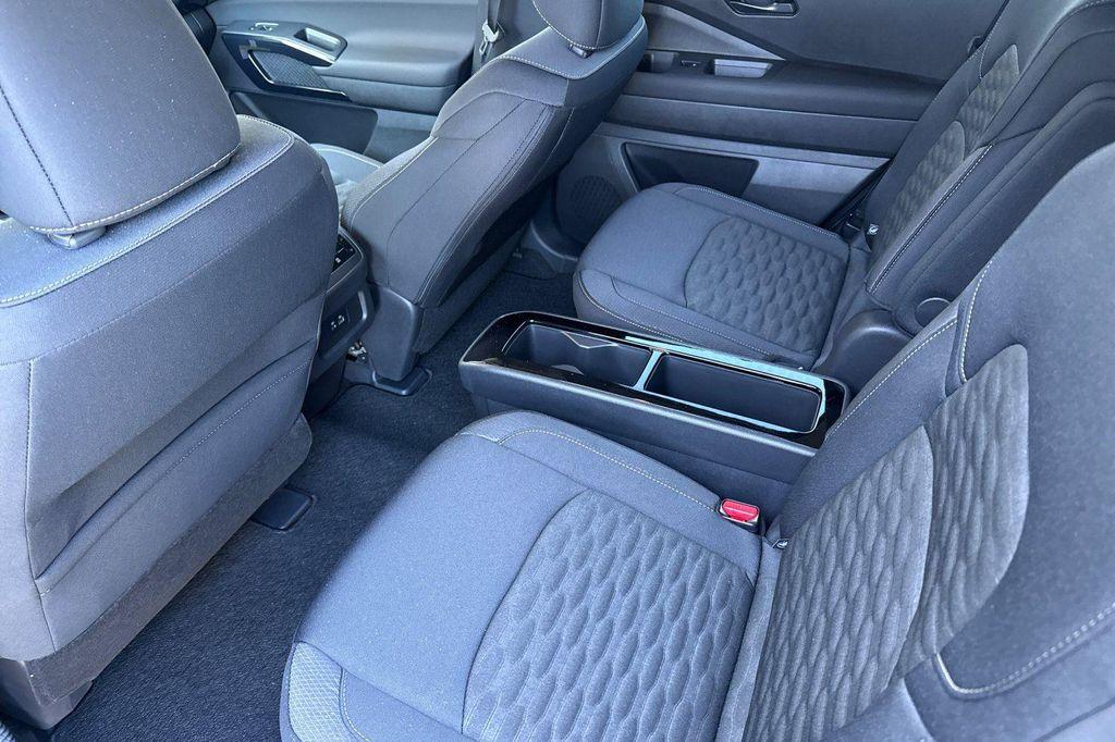 new 2025 Nissan Pathfinder car, priced at $36,322