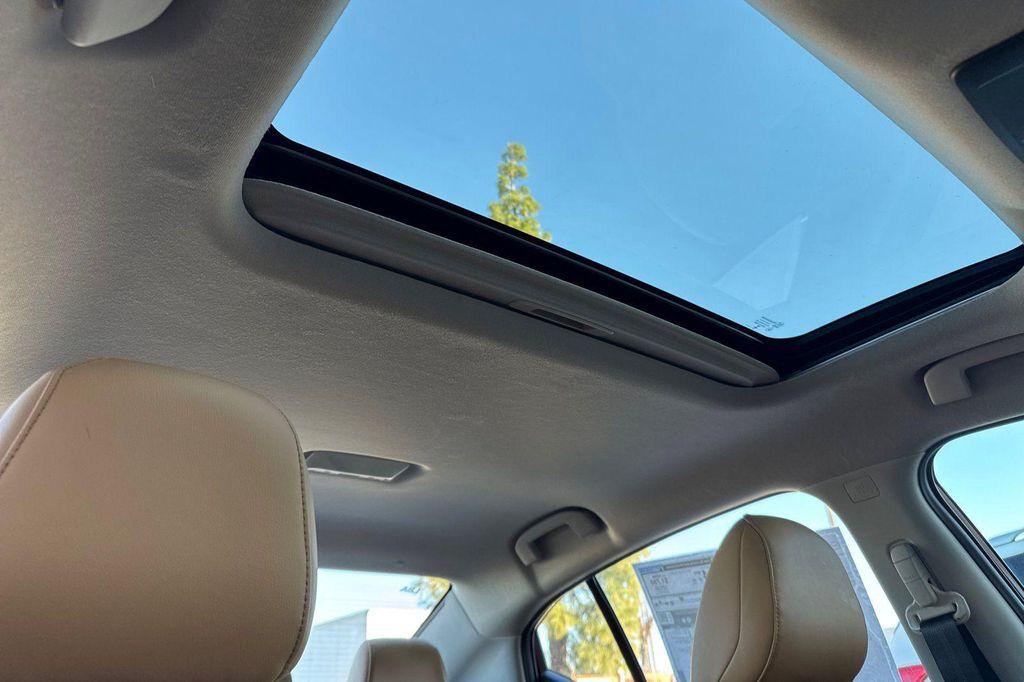 new 2025 Nissan Sentra car, priced at $25,294