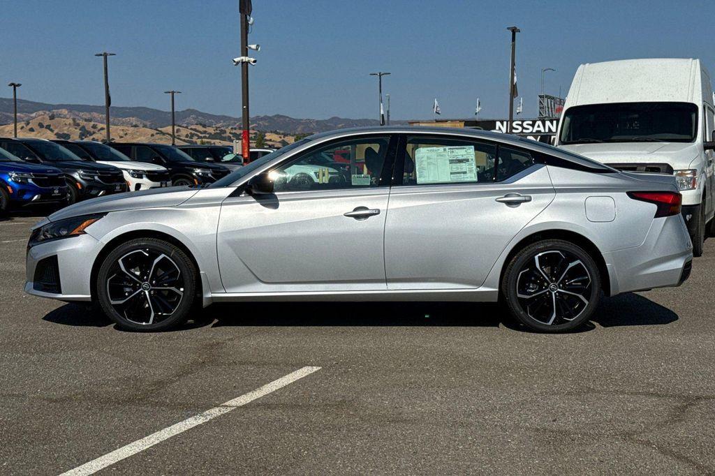 new 2025 Nissan Altima car, priced at $30,525