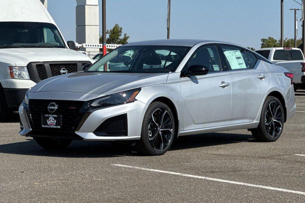 new 2025 Nissan Altima car, priced at $30,525