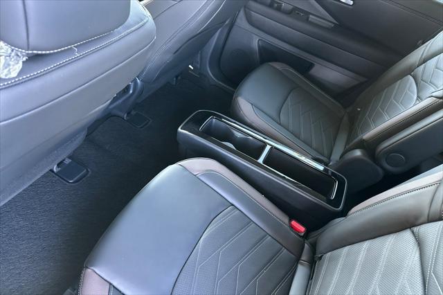 new 2025 Nissan Pathfinder car, priced at $45,509