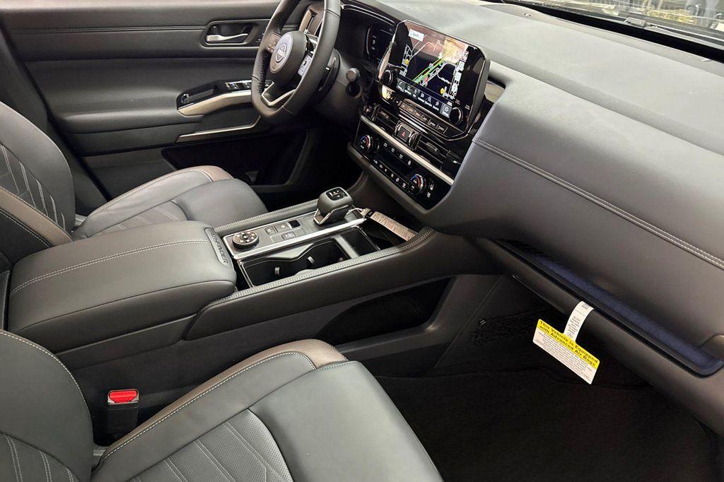 new 2025 Nissan Pathfinder car, priced at $49,345