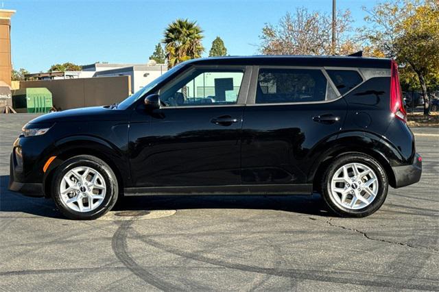 used 2022 Kia Soul car, priced at $14,530