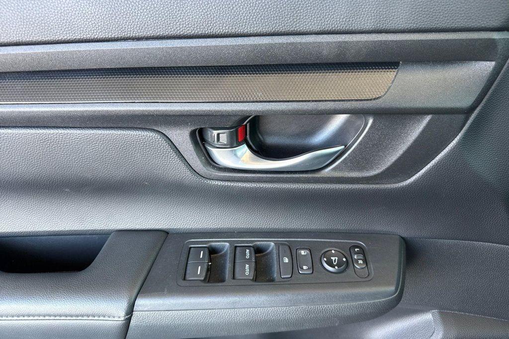 used 2023 Honda CR-V car, priced at $27,713