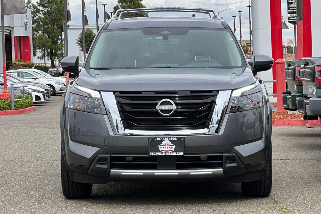 new 2025 Nissan Pathfinder car, priced at $37,035
