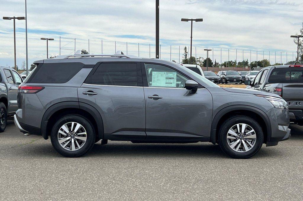 new 2025 Nissan Pathfinder car, priced at $37,035